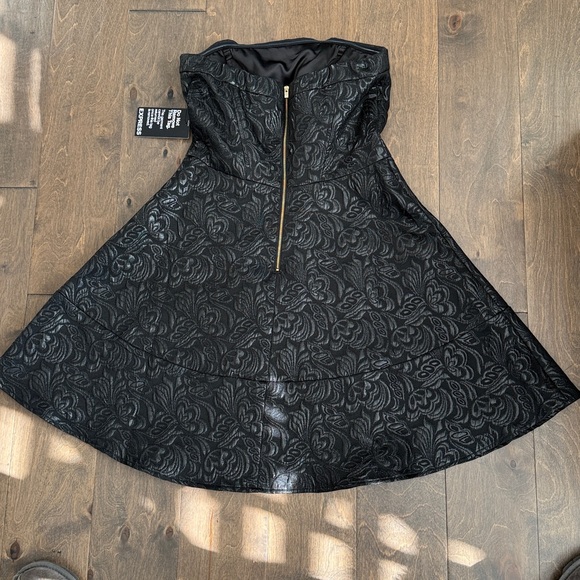 🔥Express Black Strapless A-Line Cocktail Dress NWT - Picture 8 of 8
